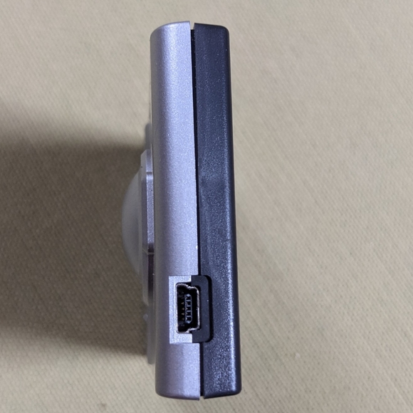 Lifelong Camera Creative Labs N10225 Model No PD1080 Camera Yellow Gray Untested - Picture 4 of 16